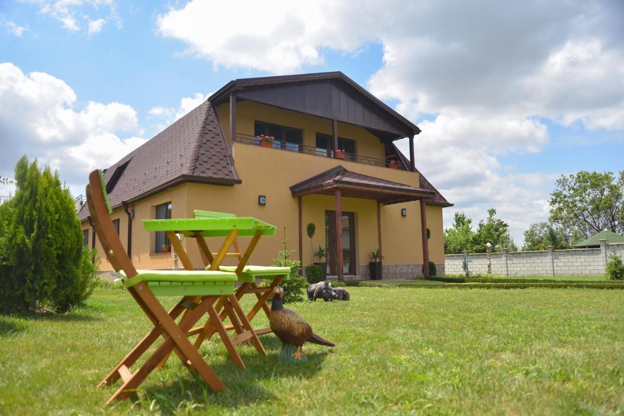Guest House Erida Trastenik Esterno foto